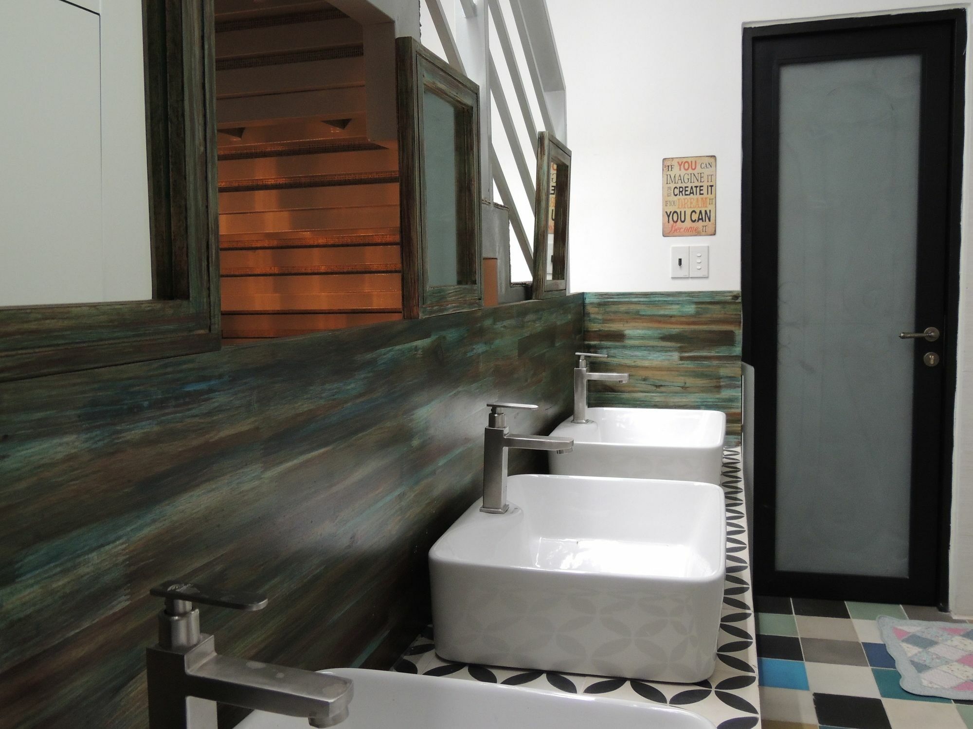 Timemark Travel Homestay & Hostel Ciudad Ho Chi Minh  Exterior foto
